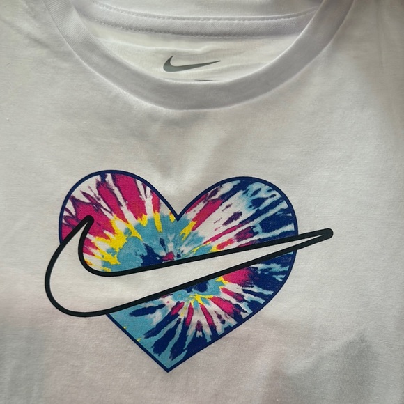 Nike Kids White Tee with Tie-Dye Heart and Pink Shorts - Picture 3 of 3